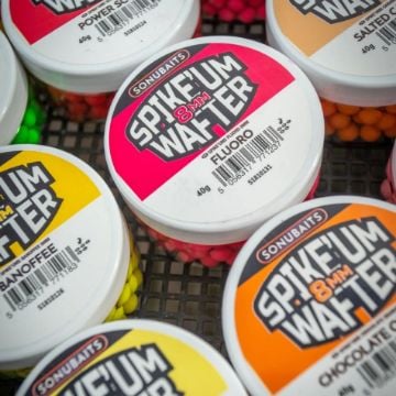 SONUBAITS Spike'um Wafter 8mm boile za feeder ribolov pineapple, coconut, chocolate , orange , krill , squid, 