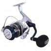 Detalj Shimano Saragosa SW A spinning role s aluminijskom špulom i vodootpornom kočnicom za morski ribolov.
