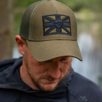 Korda Union Jack Trucker Cap – maslinasta kapa za šaranski ribolov