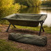 carp expert smart carp cradle kadica za šarana 80x50 cm na obali jezera