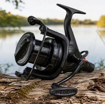 Fox EOS 14000 FS Big Pit šaranska rola s velikom špulom i free spool sistemom za daleke izbačaje