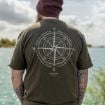 Korda Compass Tee Dark Olive majica s Compass printom na leđima
